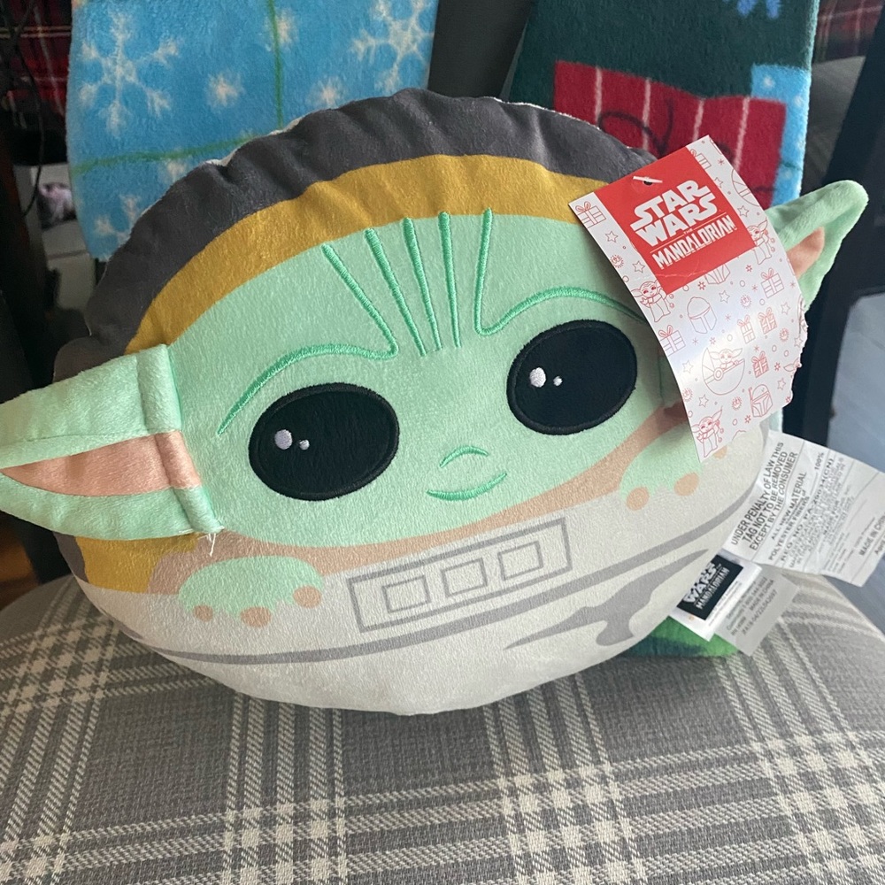 Baby YODA Grogu Pillow and Blanket Set